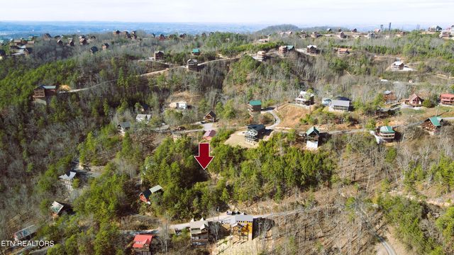 Red Bone Way, Sevierville, TN 37876