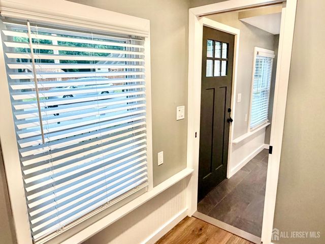 27 Brookside Road, Spotswood, NJ 08884