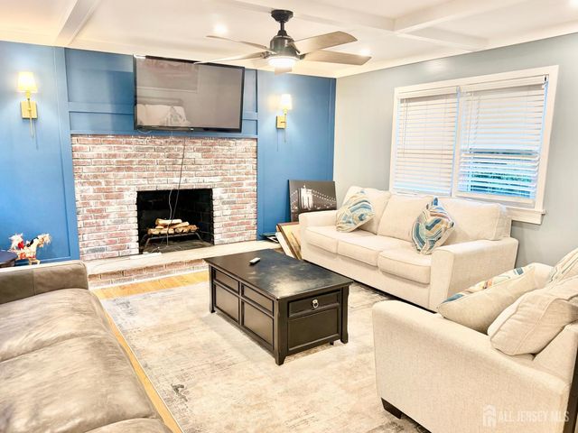 27 Brookside Road, Spotswood, NJ 08884