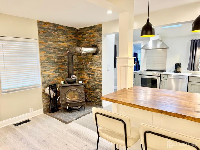 27 Brookside Road, Spotswood, NJ 08884