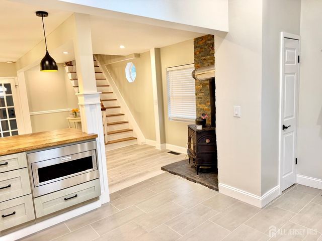 27 Brookside Road, Spotswood, NJ 08884