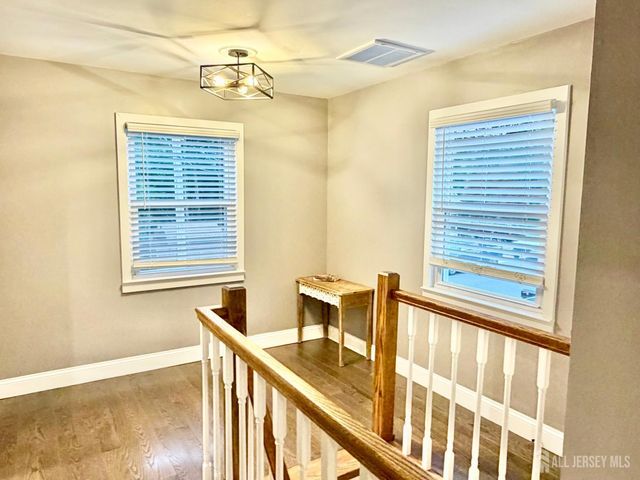 27 Brookside Road, Spotswood, NJ 08884