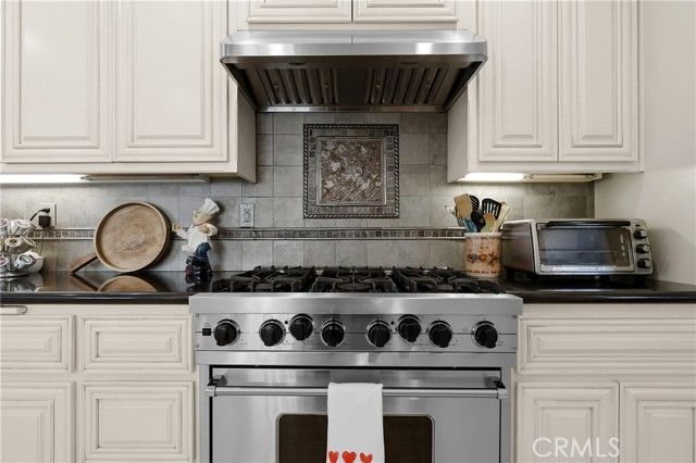 303 N Trotwood Avenue, San Pedro (los Angeles), CA 90732