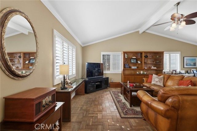 303 N Trotwood Avenue, San Pedro (los Angeles), CA 90732