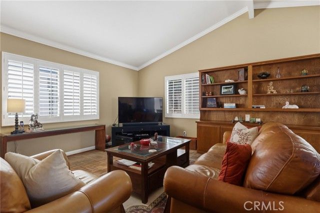 303 N Trotwood Avenue, San Pedro (los Angeles), CA 90732