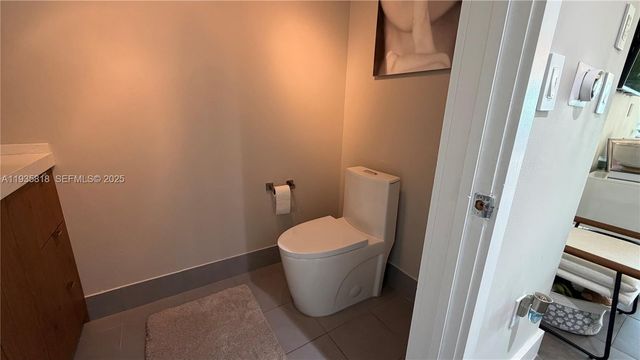 92 SW 3rd St 3607, Miami, FL 33130