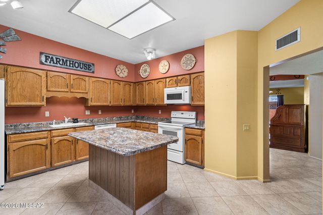 3089 S Placita Margarita, Green Valley, AZ 85622