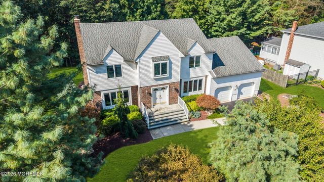 46 Heather Drive, Manalapan, NJ 07726