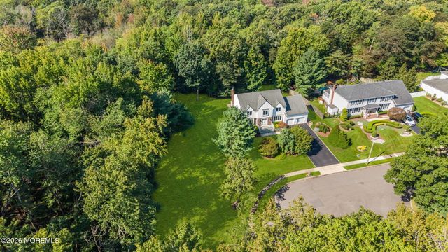46 Heather Drive, Manalapan, NJ 07726