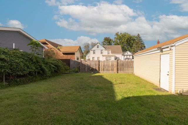 130 ERIE ST, Dumont, NJ 07628