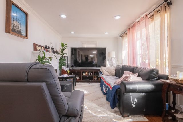 130 ERIE ST, Dumont, NJ 07628