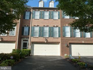 142 SWANTON LN, Gaithersburg, MD 20878