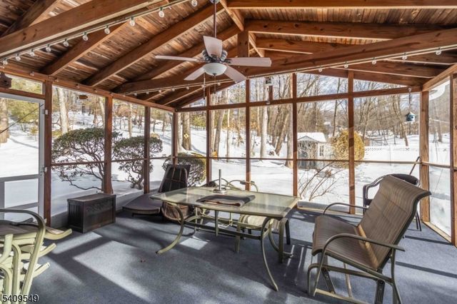 53 Sweetman Ln, West Milford Twp., NJ 07480