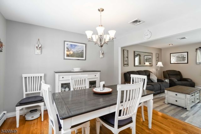 53 Sweetman Ln, West Milford Twp., NJ 07480