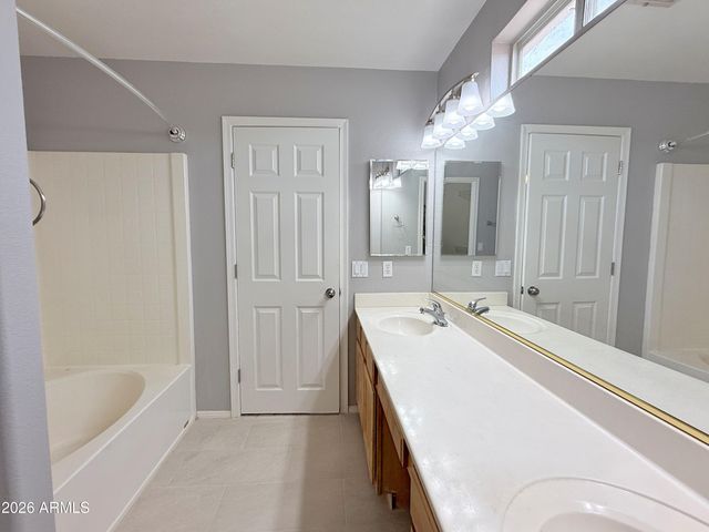 805 S Esmeralda --, Mesa, AZ 85208
