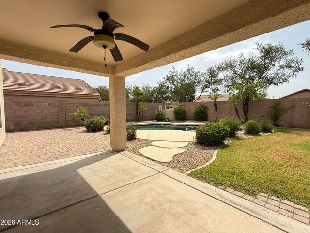 805 S Esmeralda --, Mesa, AZ 85208