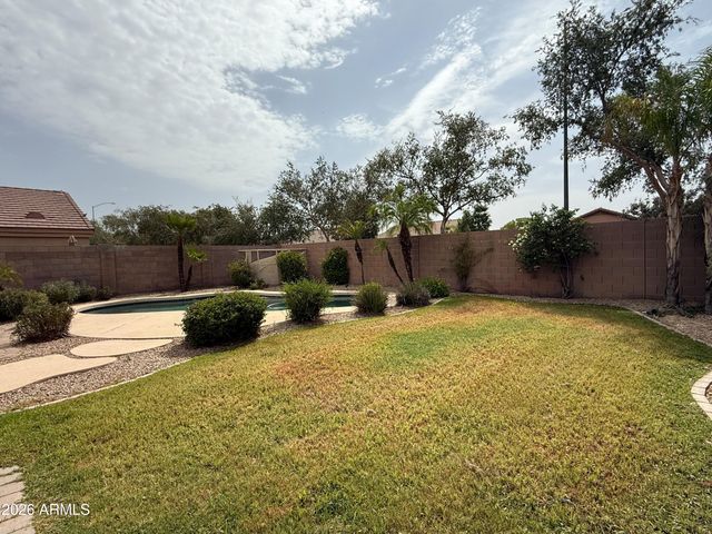 805 S Esmeralda --, Mesa, AZ 85208