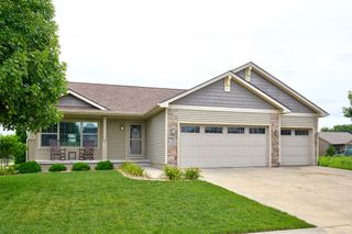 358 S 85th Street, West Des Moines, IA 50266