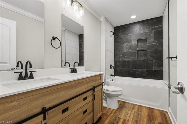 411 Motif Lane, Winston-salem, NC 27107