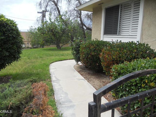 841 Valley Road, Moorpark, CA 93021