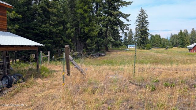 97 Leelah Ln, Bonners Ferry, ID 83805