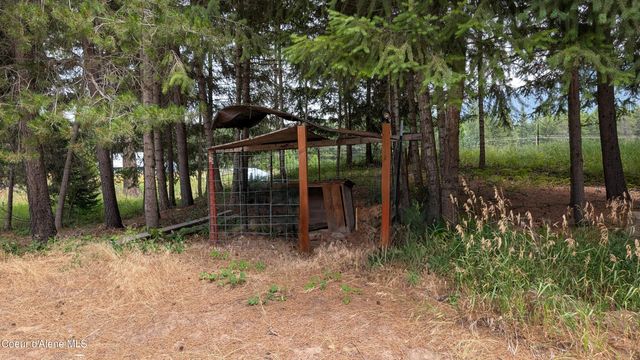 97 Leelah Ln, Bonners Ferry, ID 83805