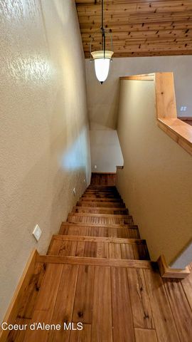 97 Leelah Ln, Bonners Ferry, ID 83805