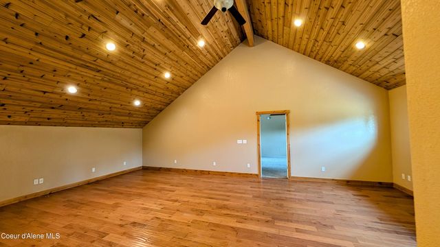 97 Leelah Ln, Bonners Ferry, ID 83805
