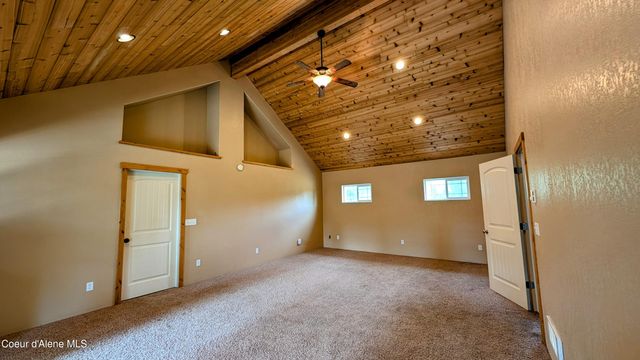 97 Leelah Ln, Bonners Ferry, ID 83805