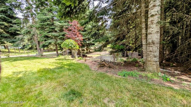 97 Leelah Ln, Bonners Ferry, ID 83805