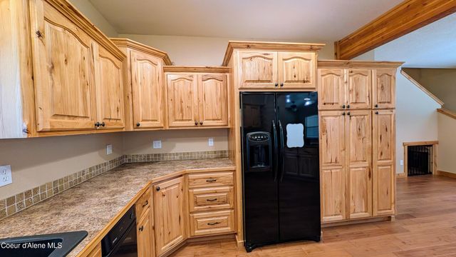 97 Leelah Ln, Bonners Ferry, ID 83805