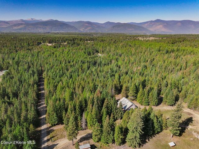 97 Leelah Ln, Bonners Ferry, ID 83805