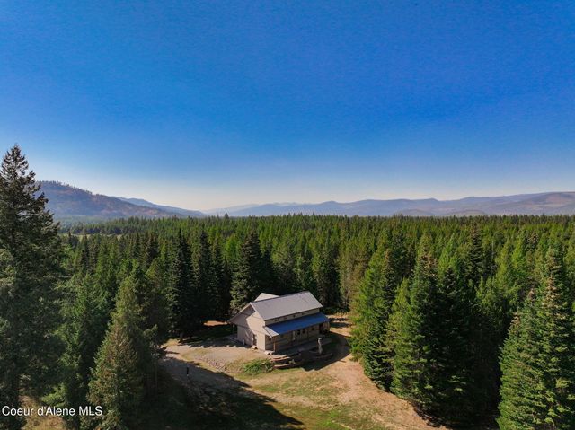 97 Leelah Ln, Bonners Ferry, ID 83805
