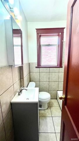 4566 Loughborough Avenue, St Louis, MO 63116