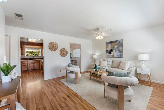 1596 Heather Lane, Livermore, CA 94551