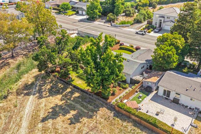 1596 Heather Lane, Livermore, CA 94551