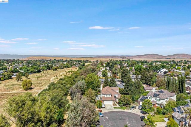 1596 Heather Lane, Livermore, CA 94551