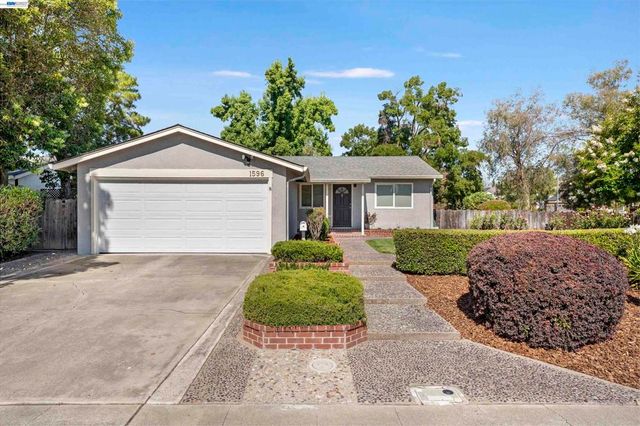1596 Heather Lane, Livermore, CA 94551