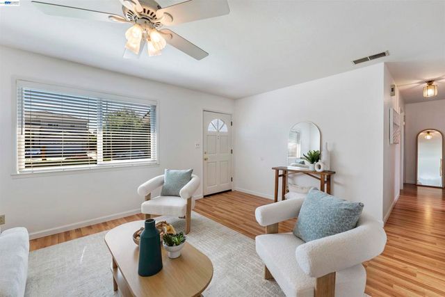 1596 Heather Lane, Livermore, CA 94551