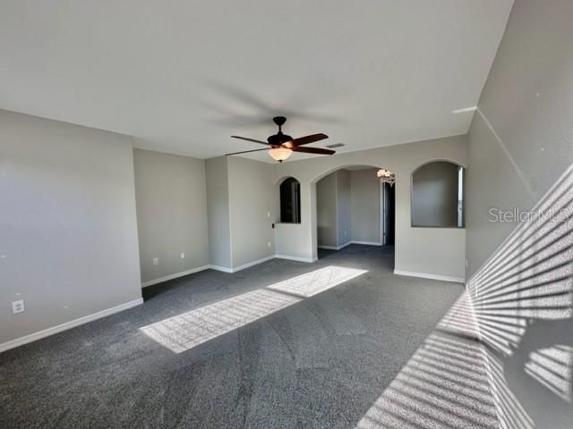 1317 OAK POND STREET, Ruskin, FL 33570