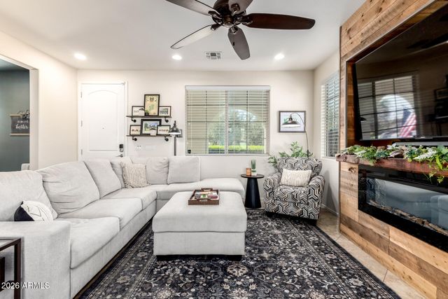 2239 N HERITAGE Street, Buckeye, AZ 85396