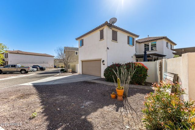 2239 N HERITAGE Street, Buckeye, AZ 85396