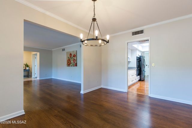 6062 N Camino Arizpe, Tucson, AZ 85718