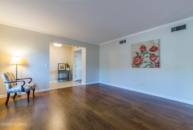 6062 N Camino Arizpe, Tucson, AZ 85718