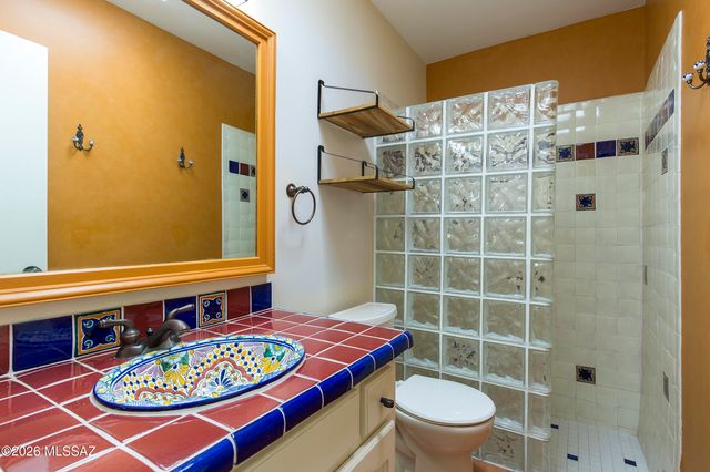 6062 N Camino Arizpe, Tucson, AZ 85718