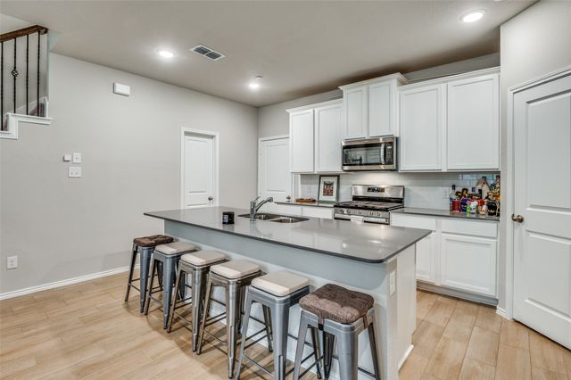 3013 Willow Wood Court, Crandall, TX 75114