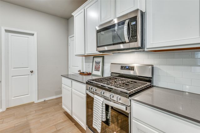 3013 Willow Wood Court, Crandall, TX 75114