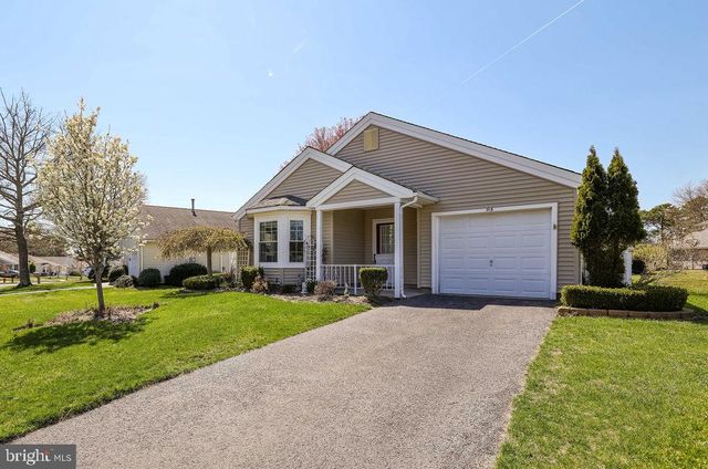 113 PINE OAK BLVD, Barnegat, NJ 08005