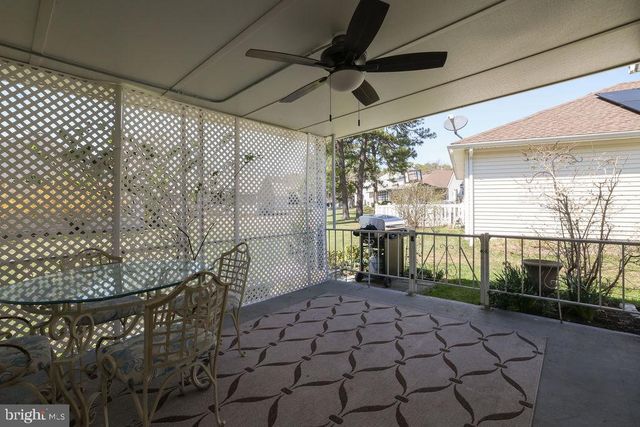 113 PINE OAK BLVD, Barnegat, NJ 08005