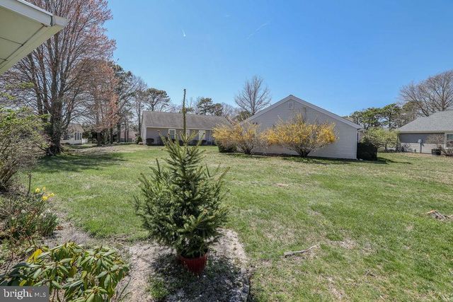 113 PINE OAK BLVD, Barnegat, NJ 08005